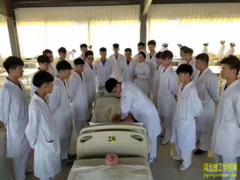 2022年河北同仁医学中等专业学校春季有3+2护理吗？