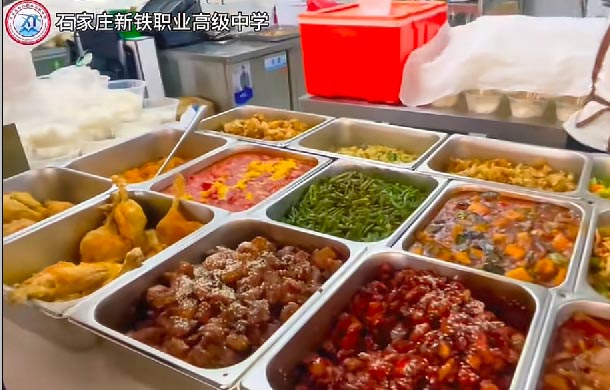 石家庄新铁职业高级中学食堂啥样 招生信息 第3张