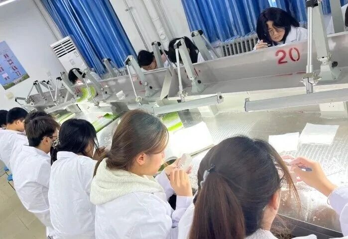 重磅利好：石家庄冀联医学中专2026级新生享多项费用全免 招生专业