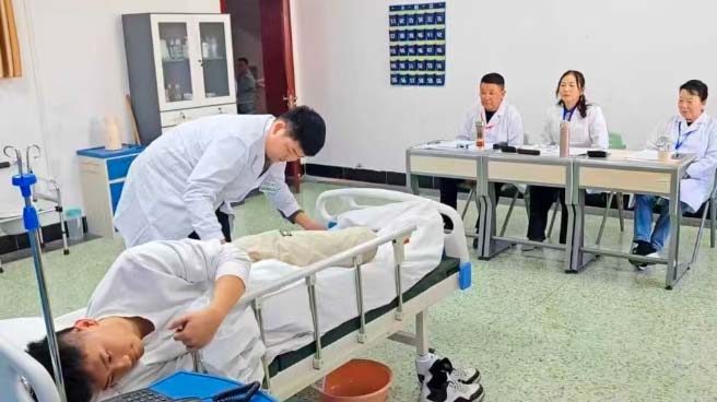 新职业——如何报考长期照护师